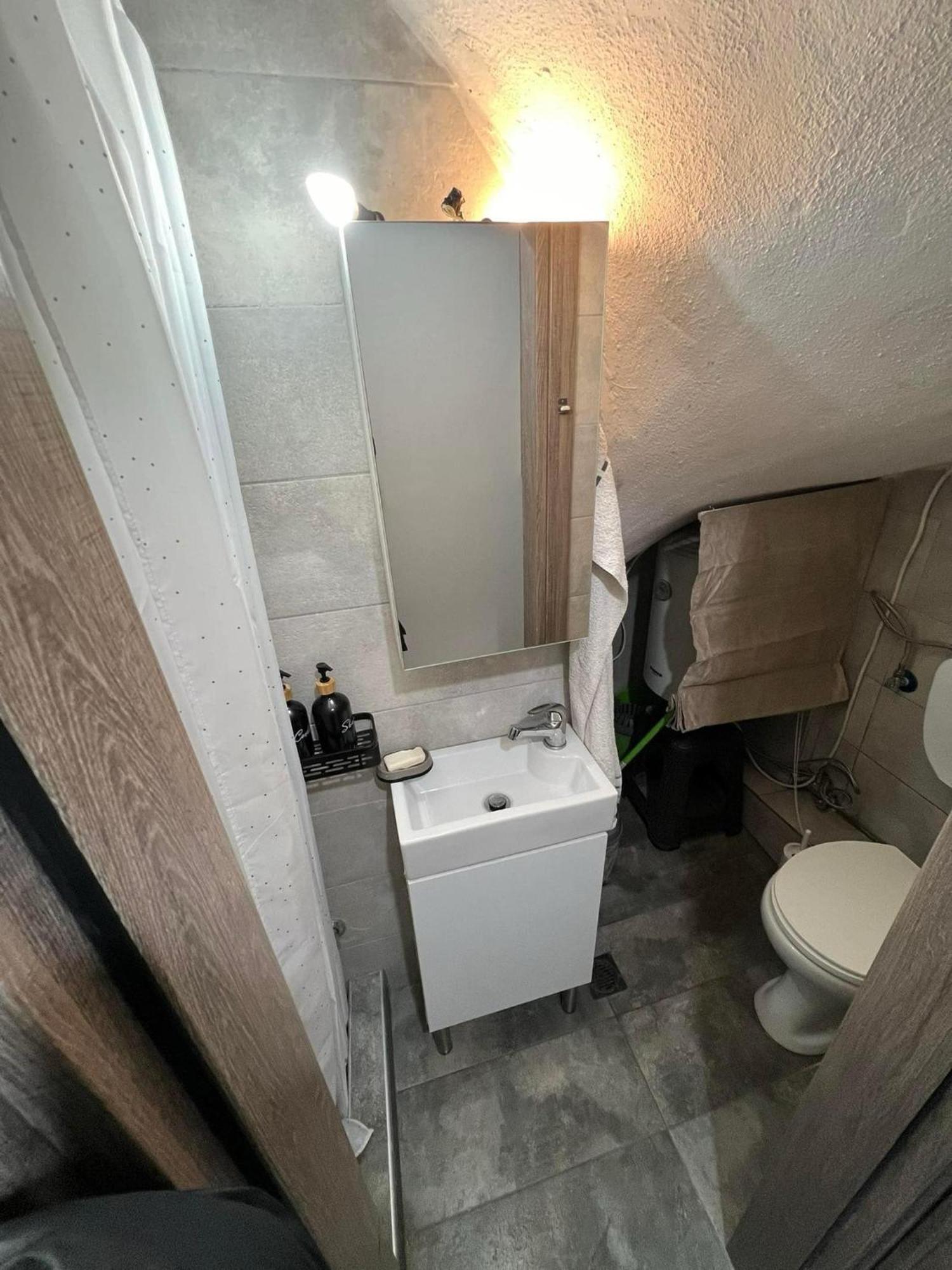 City Center Apartment เซเรส ภายนอก รูปภาพ